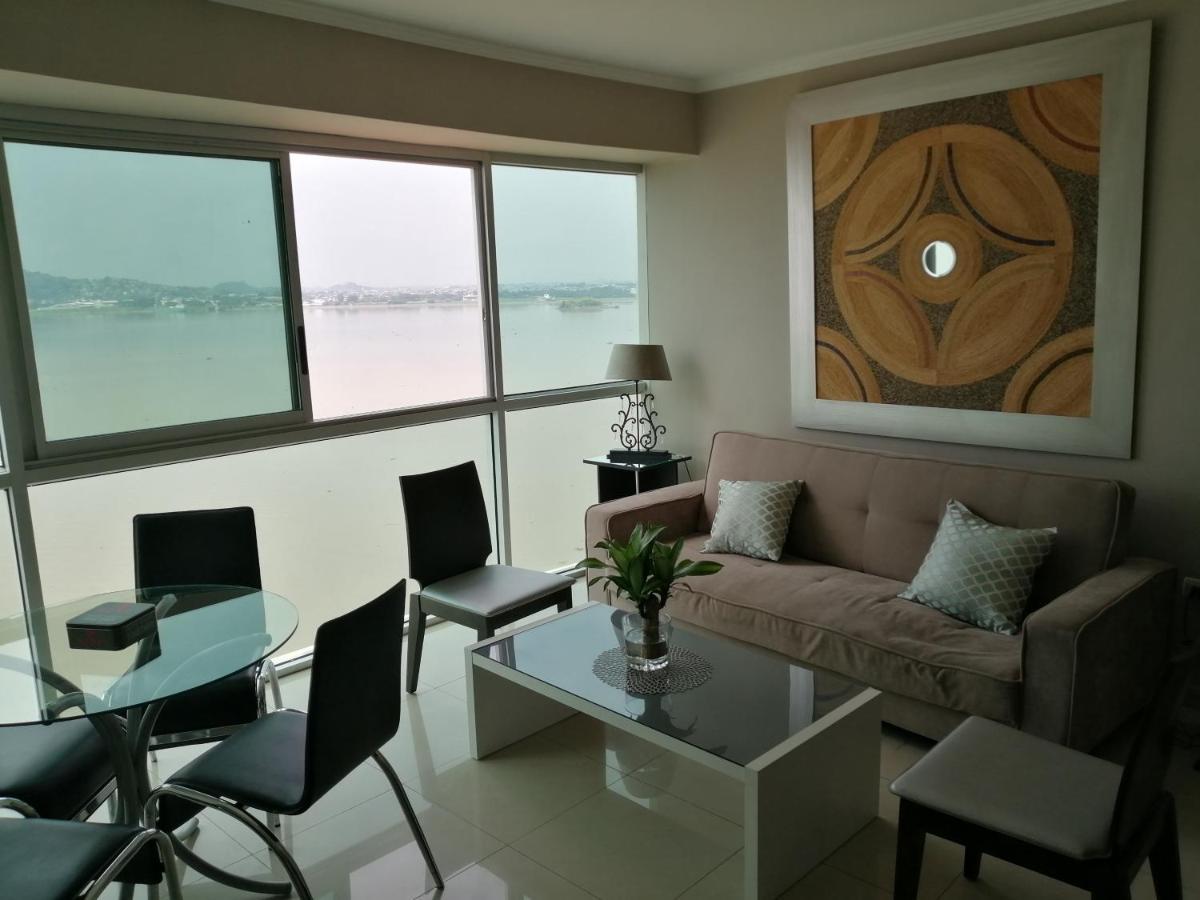 River View Suites Гуаякуил Екстериор снимка