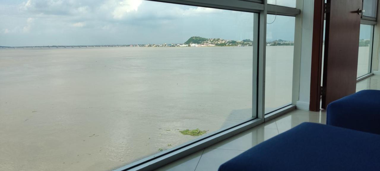 River View Suites Гуаякуил Екстериор снимка